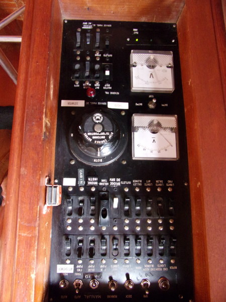 1983 Marine Trader Trawler