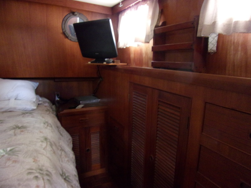 1983 Marine Trader Trawler