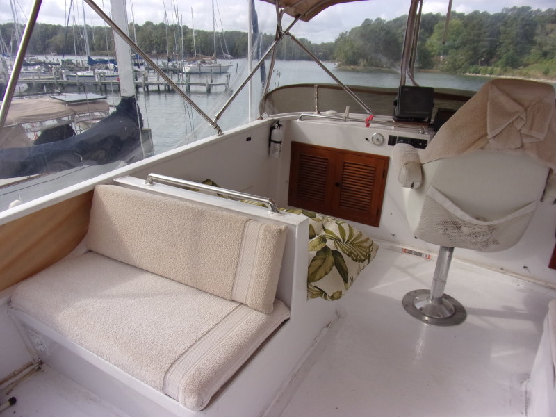 1983 Marine Trader Trawler