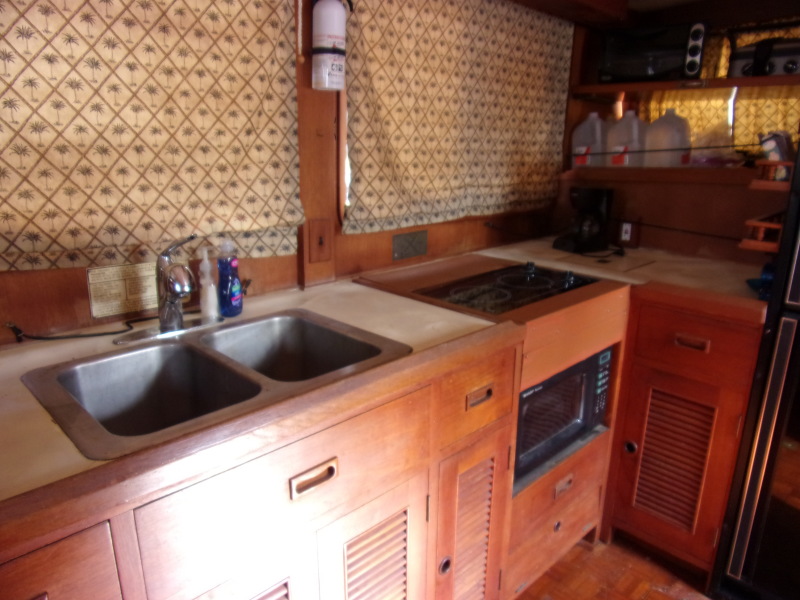 1983 Marine Trader Trawler