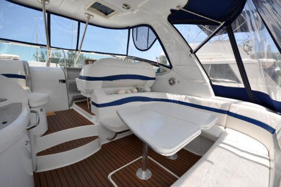 40' 2008 Formula Cruiser