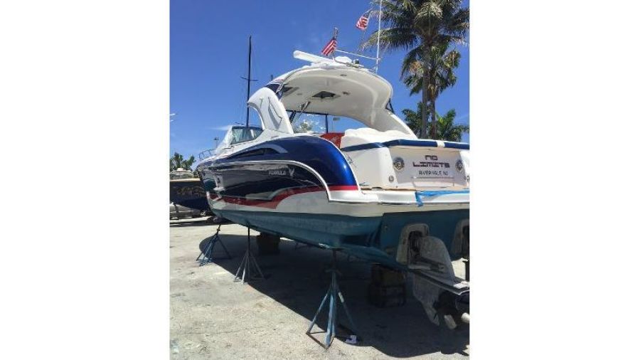 40' 2011 Formula 400 SS