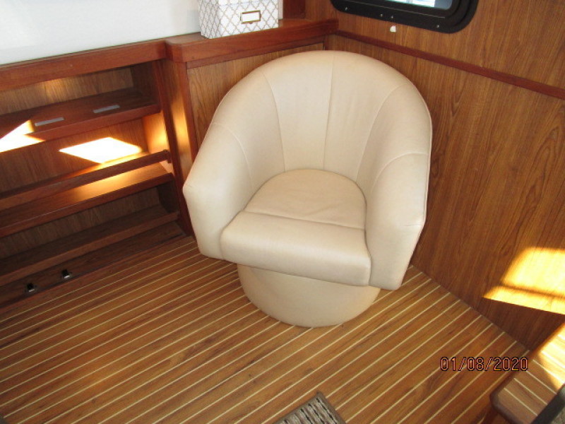 2006 Endeavour "40" Trawler Cat