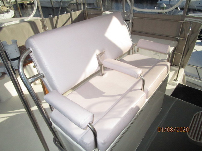 2006 Endeavour "40" Trawler Cat