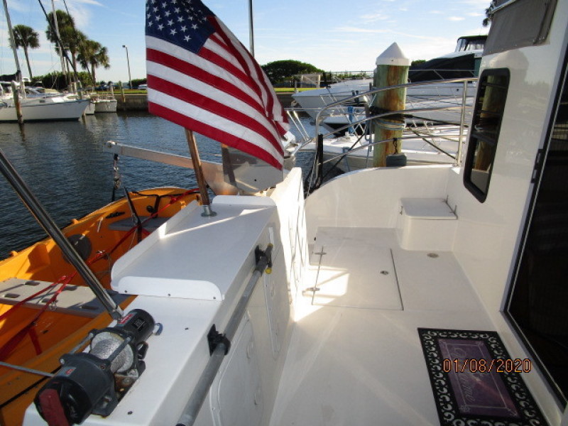 2006 Endeavour "40" Trawler Cat