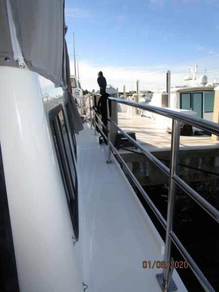 2006 Endeavour "40" Trawler Cat