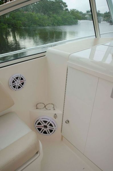 34' 2013 Wellcraft Coastal