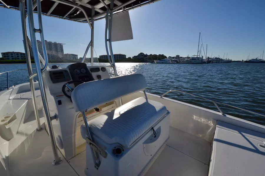 Reversible Helm Seat