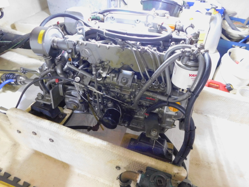 2005 Great Harbour GH37