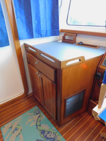 2005 Great Harbour GH37
