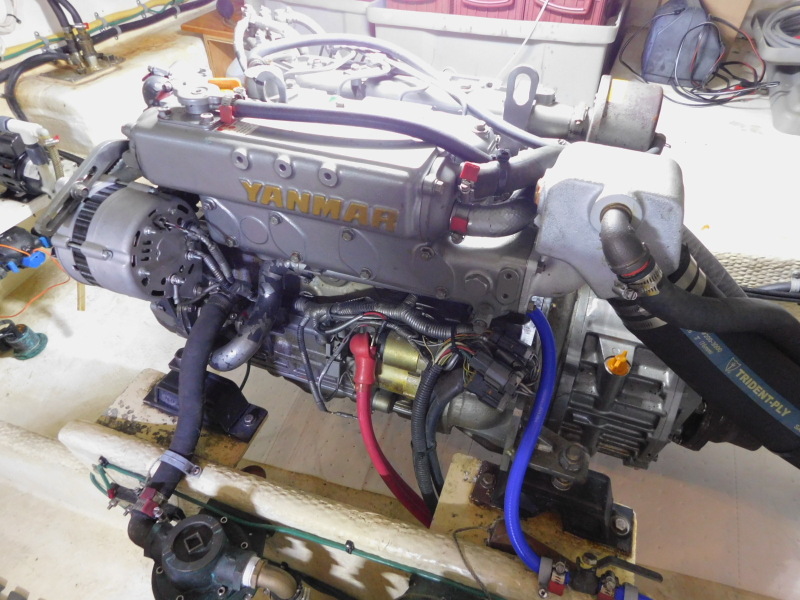 2005 Great Harbour GH37