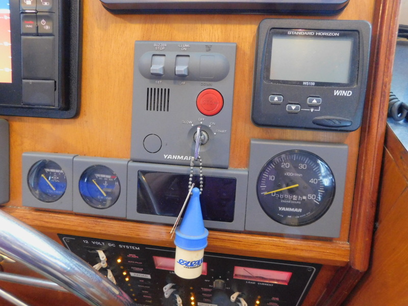 2005 Great Harbour GH37