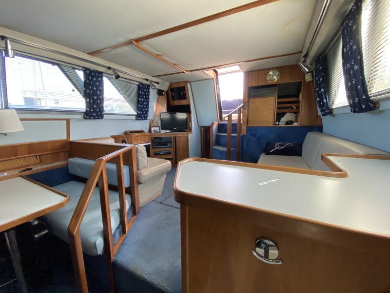 1989 Sea Ray Aft Cabin