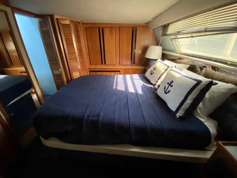 1989 Sea Ray Aft Cabin