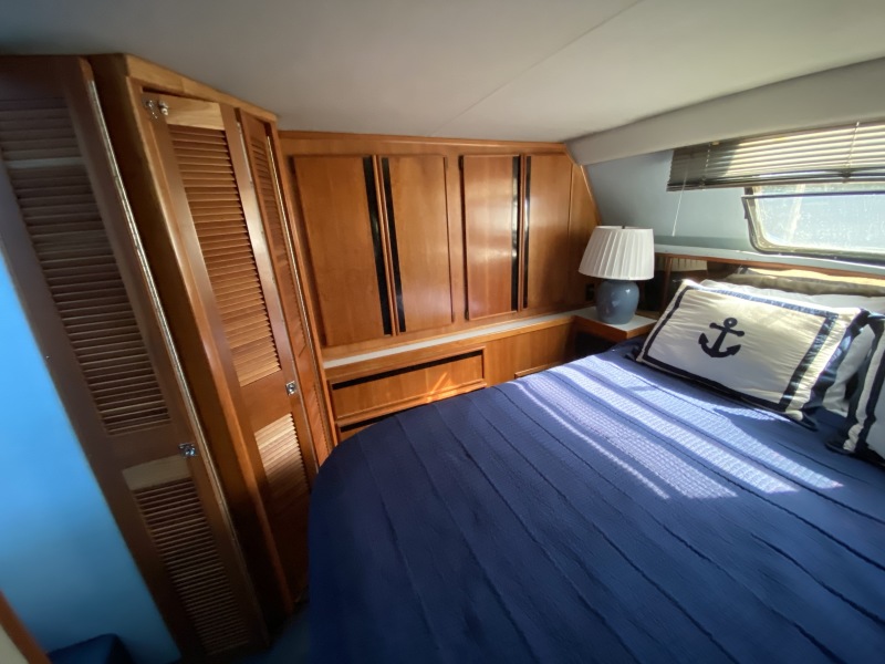 1989 Sea Ray Aft Cabin