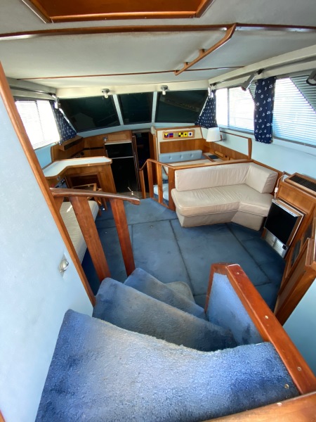 1989 Sea Ray Aft Cabin