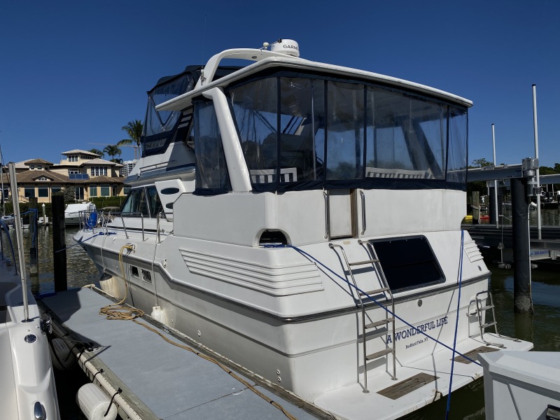 1989 Sea Ray Aft Cabin