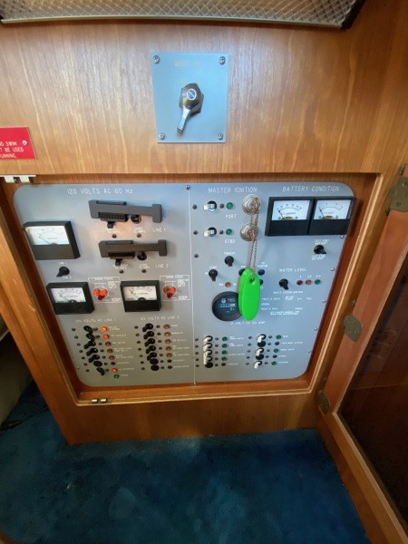1989 Sea Ray Aft Cabin