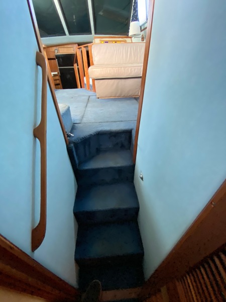 1989 Sea Ray Aft Cabin