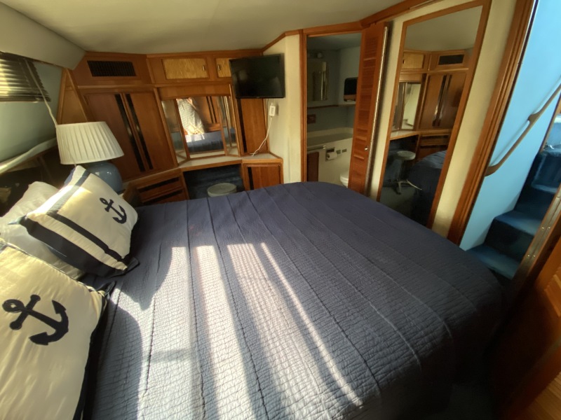 1989 Sea Ray Aft Cabin
