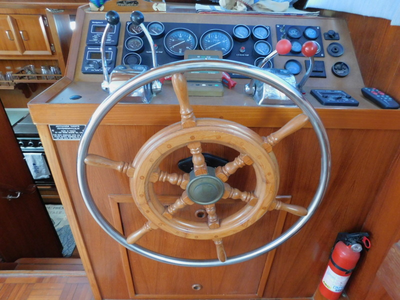 1987 Jefferson 42 Sundeck