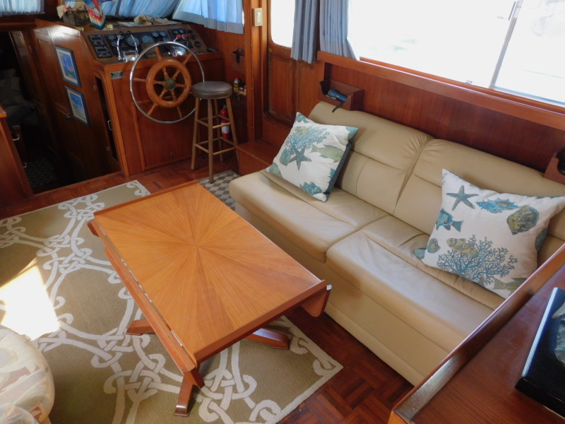 1987 Jefferson 42 Sundeck