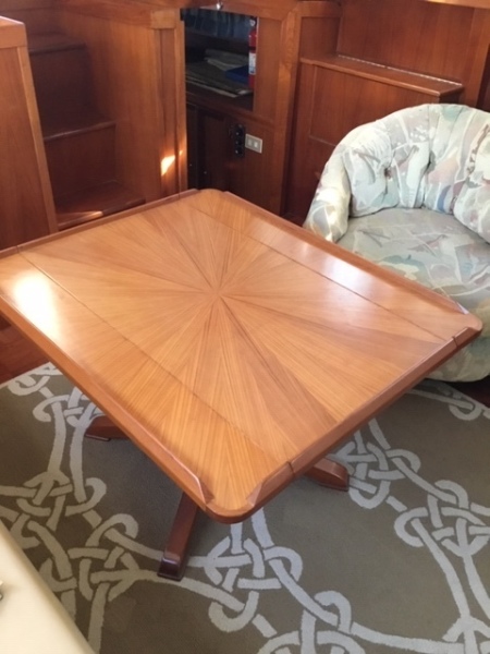 1987 Jefferson 42 Sundeck