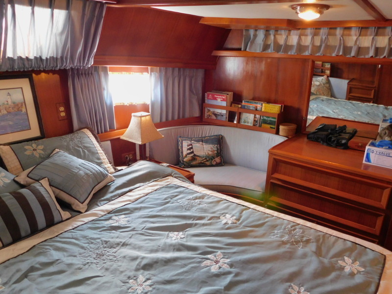 1987 Jefferson 42 Sundeck