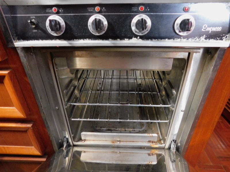 1987 Jefferson 42 Sundeck