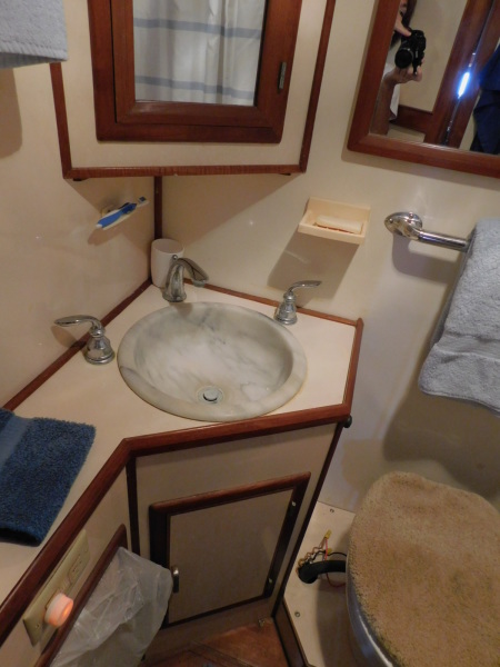 1987 Jefferson 42 Sundeck