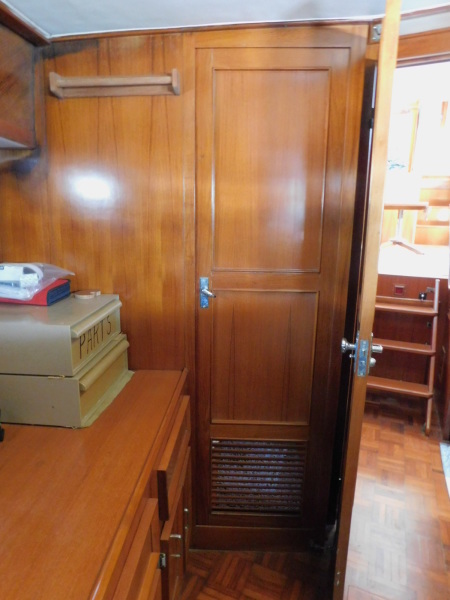 1987 Jefferson 42 Sundeck