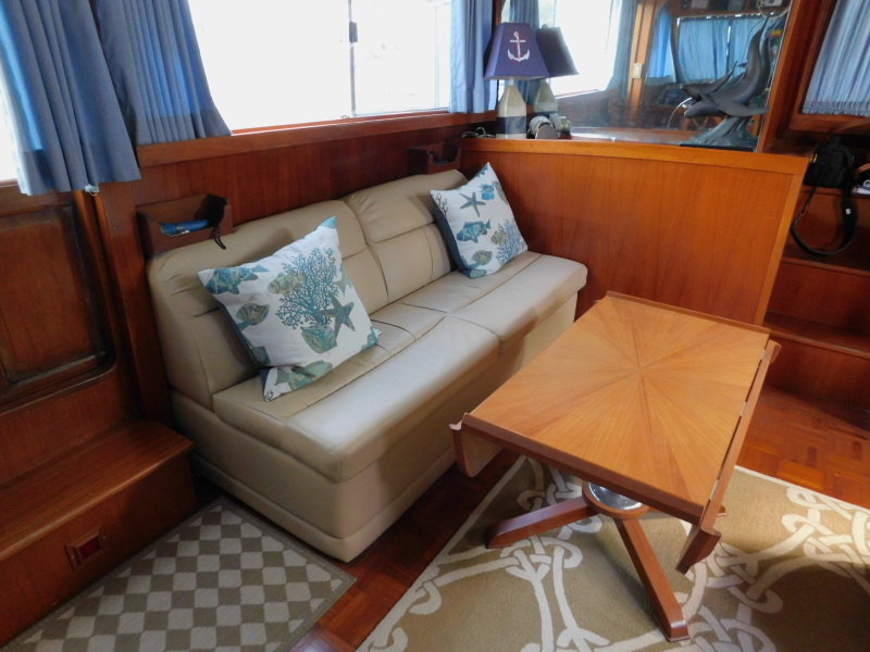1987 Jefferson 42 Sundeck