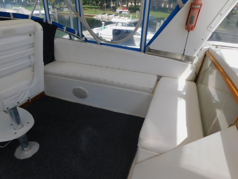 1987 Jefferson 42 Sundeck