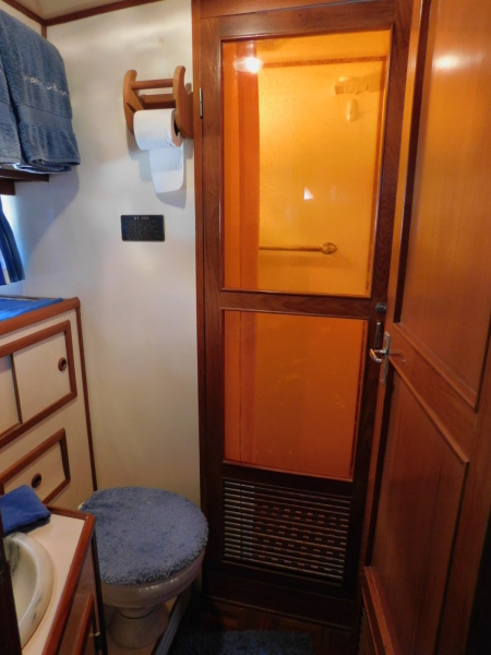 1987 Jefferson 42 Sundeck