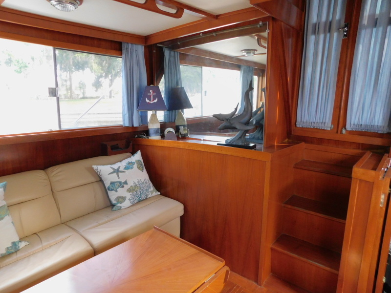1987 Jefferson 42 Sundeck