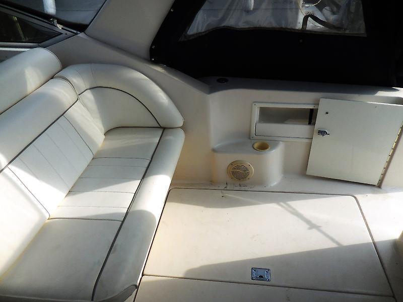 1999 Monterey 296