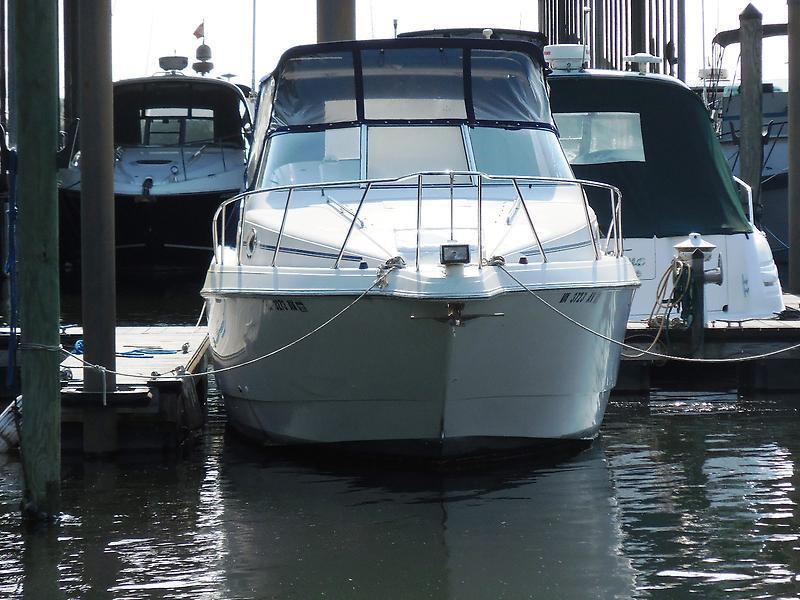 1999 Monterey 296