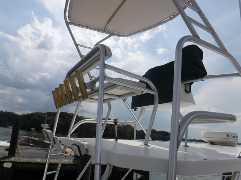 2001 Pursuit 3000 Offshore