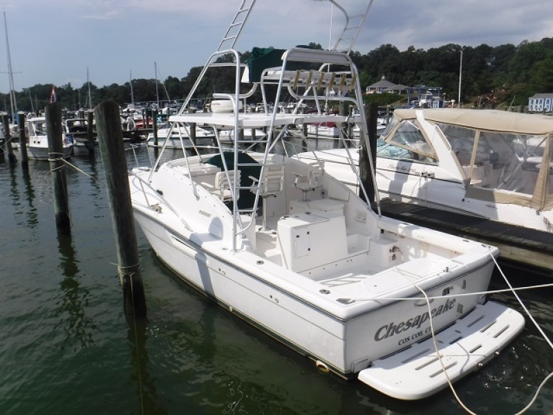 2001 Pursuit 3000 Offshore