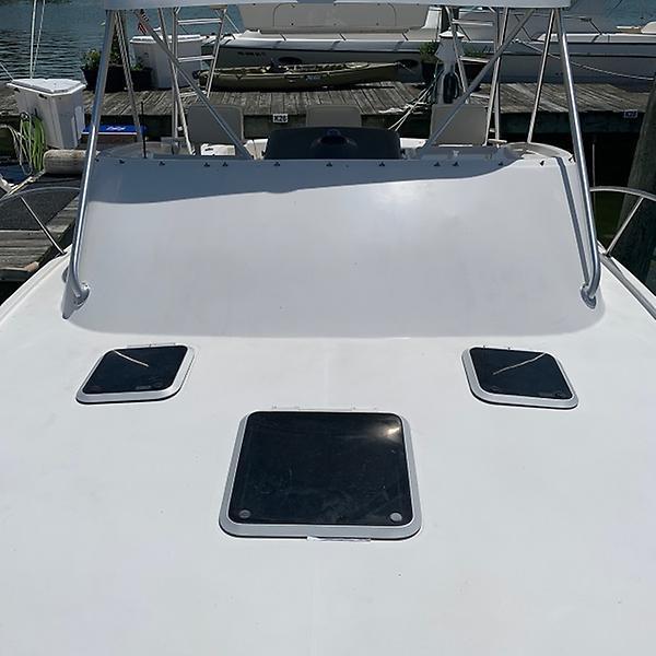 2001 Pursuit 3000 Offshore