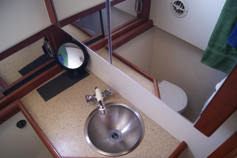 2008 Mainship '34 pilot'