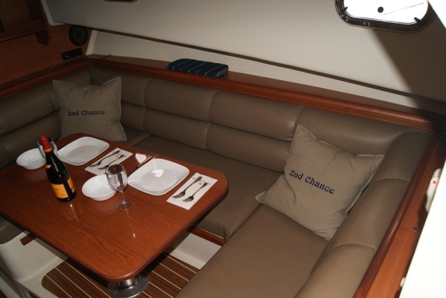 2008 Mainship '34 pilot'