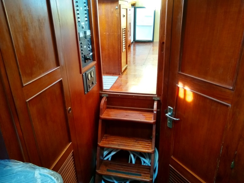 1979 Marine Trader Double Cabin