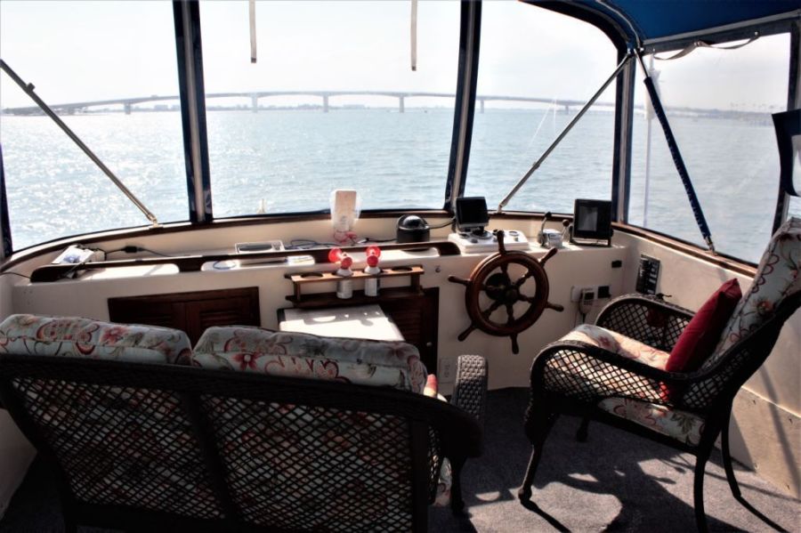 1979 Marine Trader Double Cabin