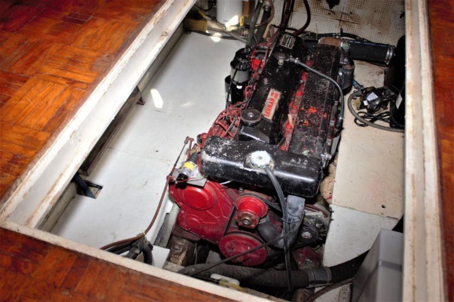 1979 Marine Trader Double Cabin