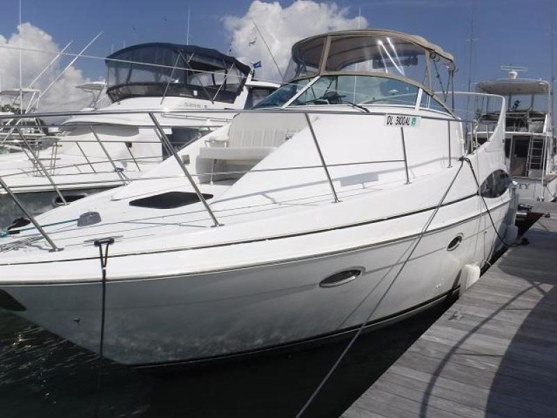 1998 Carver 350 Mariner