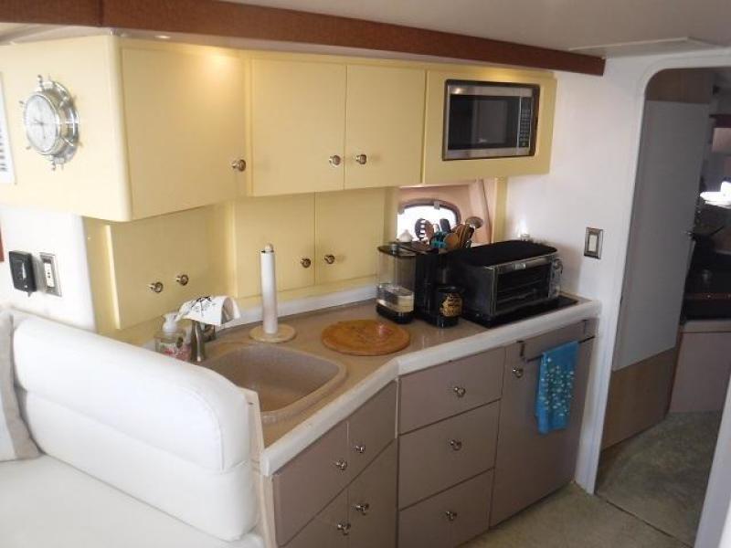 1998 Carver 350 Mariner
