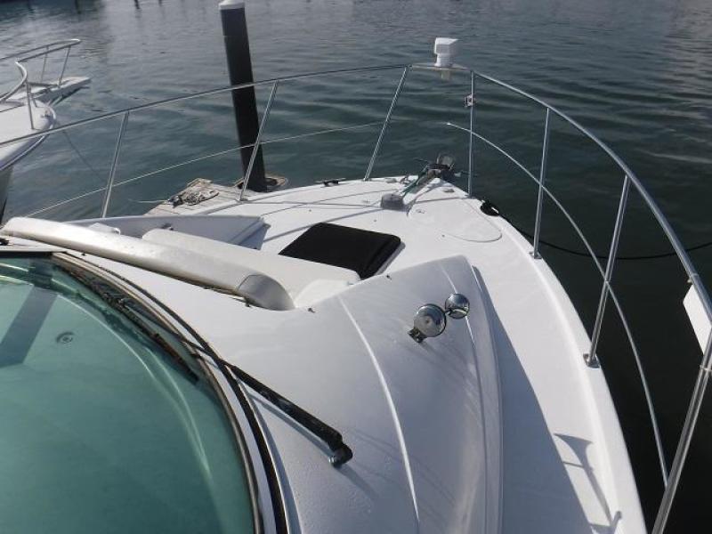 1998 Carver 350 Mariner