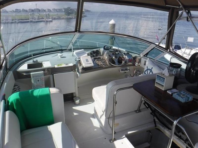 1998 Carver 350 Mariner
