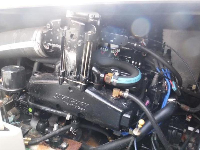 1998 Carver 350 Mariner